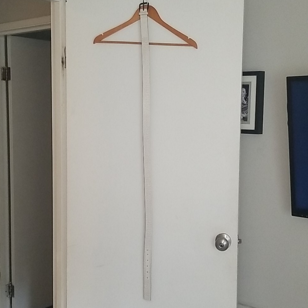 White Leather belt